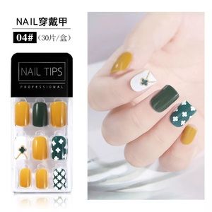 30 Piece Press on Nails- Shamrock